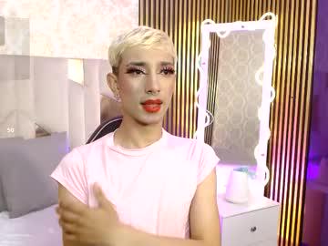 Watch cyrus_tay performing live on BoomCams free cam network