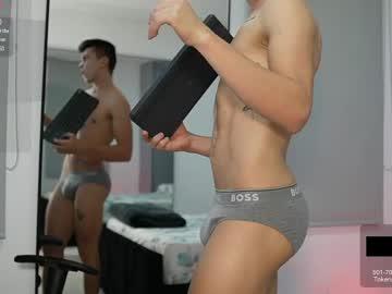 Watch daddyrich4u performing live on BoomCams free cam network