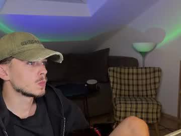 Watch daimon_hall performing live on BoomCams free cam network