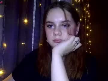 Watch dakota_charm_ performing live on BoomCams free cam network
