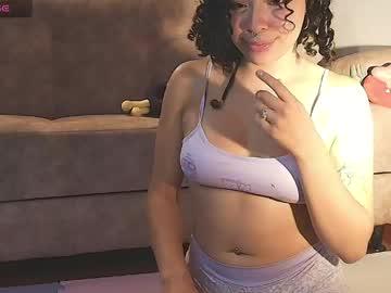 Watch dalhila performing live on BoomCams free cam network