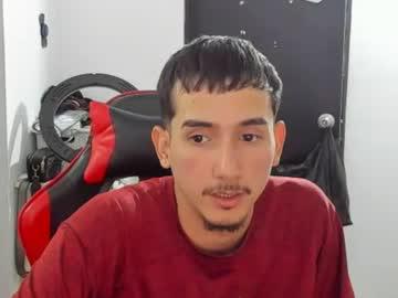 Watch daniel_443 performing live on BoomCams free cam network