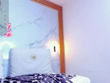 Watch daniela_sage performing live on BoomCams free cam network