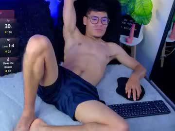 Watch dante_millerr performing live on BoomCams free cam network