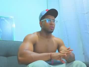Watch dany_dryy performing live on BoomCams free cam network