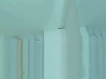 Watch daphne_blake20 performing live on BoomCams free cam network