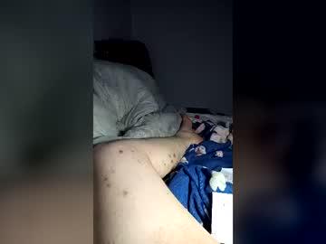 Watch davcon84 performing live on BoomCams free cam network