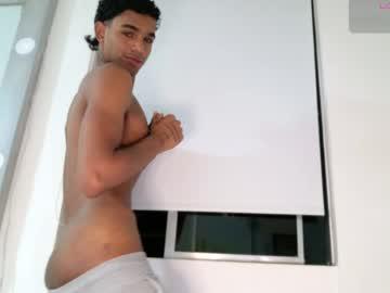 Watch david_hot44 performing live on BoomCams free cam network
