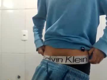 Watch davinxxix performing live on BoomCams free cam network