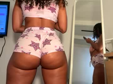 Watch dayanaortega performing live on BoomCams free cam network