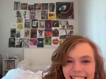 Watch declyn2007 performing live on BoomCams free cam network