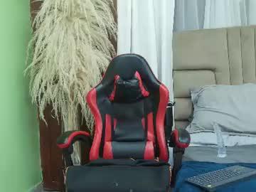 Watch dehan_cooper performing live on BoomCams free cam network