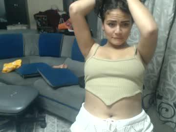 Watch delisioso1223 performing live on BoomCams free cam network