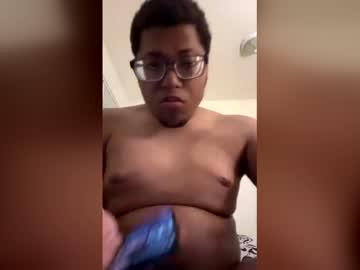 Watch devontem9009 performing live on BoomCams free cam network
