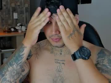Watch deymon_scott performing live on BoomCams free cam network