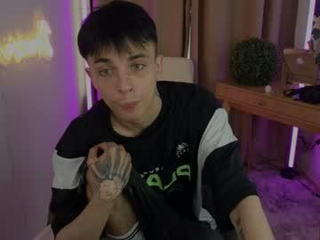 Watch dezermore performing live on BoomCams free cam network