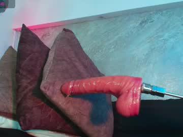 Watch dixie_grey1 performing live on BoomCams free cam network