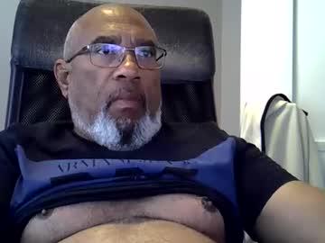 Watch dofrank969 performing live on BoomCams free cam network