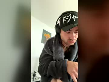 Watch dome803865 performing live on BoomCams free cam network