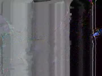 Watch drama_bea performing live on BoomCams free cam network