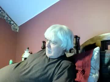 Watch dug38 performing live on BoomCams free cam network