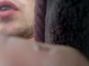 Watch dx1122 performing live on BoomCams free cam network