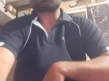 Watch dyccc performing live on BoomCams free cam network