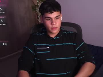 Watch eithan_jonnes performing live on BoomCams free cam network
