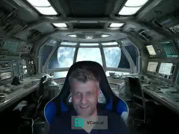 Watch elculiador2207 performing live on BoomCams free cam network