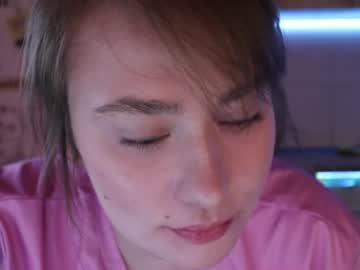 Watch elsasquirt performing live on BoomCams free cam network
