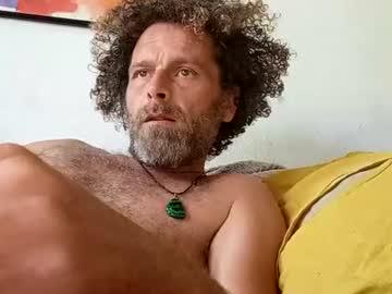 Watch elyjahoye performing live on BoomCams free cam network