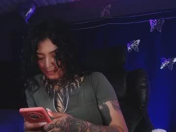 Watch ema_ploxx performing live on BoomCams free cam network