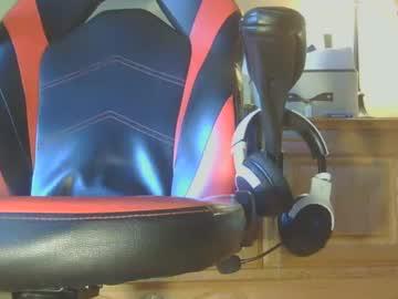 Watch emceemoe performing live on BoomCams free cam network