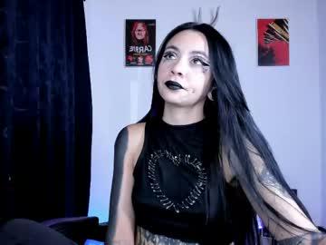 Watch emilyrymer performing live on BoomCams free cam network