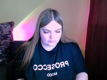 Watch emma_dorn performing live on BoomCams free cam network