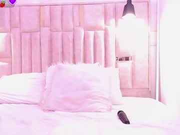 Watch emma_garciaa_ performing live on BoomCams free cam network