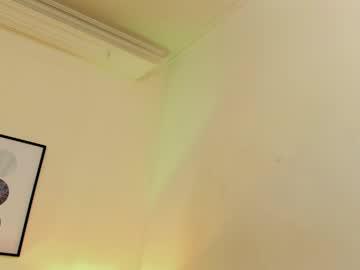 Watch emmabridgerton performing live on BoomCams free cam network
