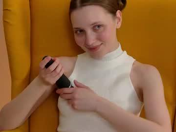 Watch emmasagge performing live on BoomCams free cam network