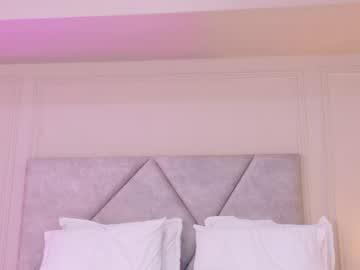 Watch emmawilliaamss performing live on BoomCams free cam network