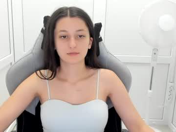 Watch emmierosee performing live on BoomCams free cam network