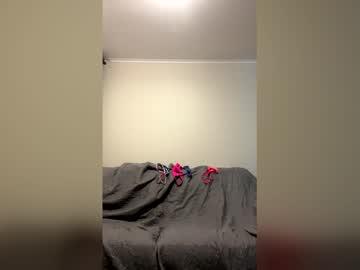 Watch enhimach performing live on BoomCams free cam network