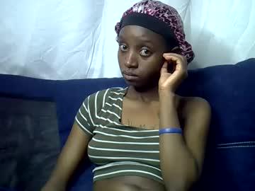 Watch enkarxx performing live on BoomCams free cam network