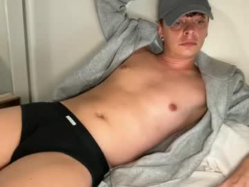Watch eric_ice performing live on BoomCams free cam network
