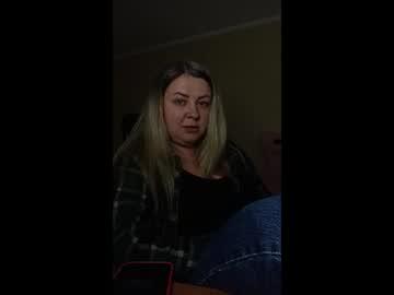 Watch erica_thompson performing live on BoomCams free cam network