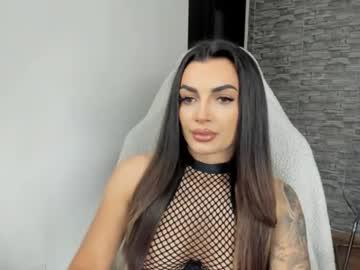 Watch erica_xoo performing live on BoomCams free cam network
