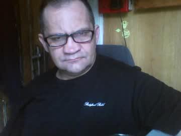 Watch errgis performing live on BoomCams free cam network