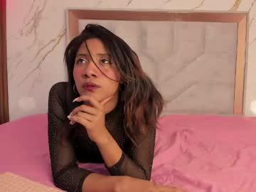 Watch esperanzamora performing live on BoomCams free cam network