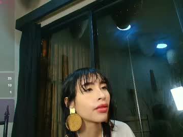 Watch estheraurea performing live on BoomCams free cam network