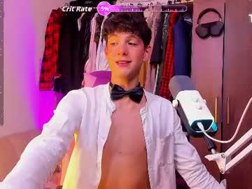 Watch ethanross1 performing live on BoomCams free cam network