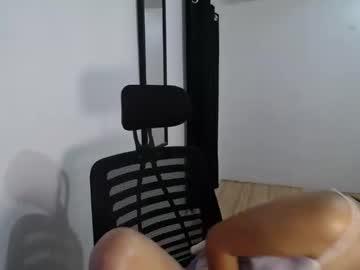 Watch eva_pinay19 performing live on BoomCams free cam network